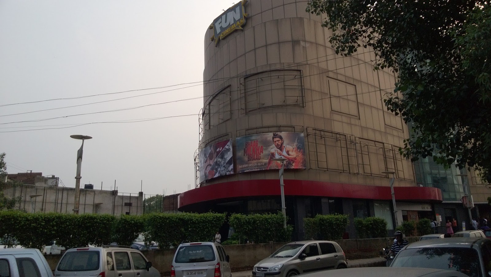 Pictures and Stories Fun Cinema, Moti Nagar, Delhi